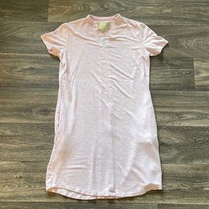 Lauren James Pastel Pink Jersey V-Neck Short Sleeve T-Shirt Dress in Size XS